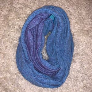 Ivivva Infinity Scarf (detachable)